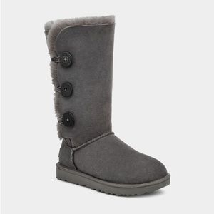 UGG Bailey Button Triplet II Tall Boot Gray Size 5